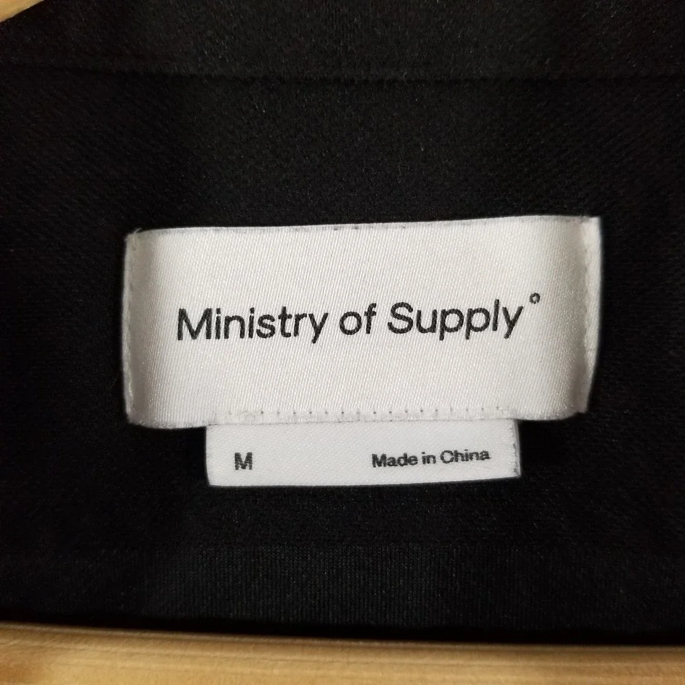 Ministry Of Supply Shirt Mens Medium Black Performance Knit Button Long Sleeve